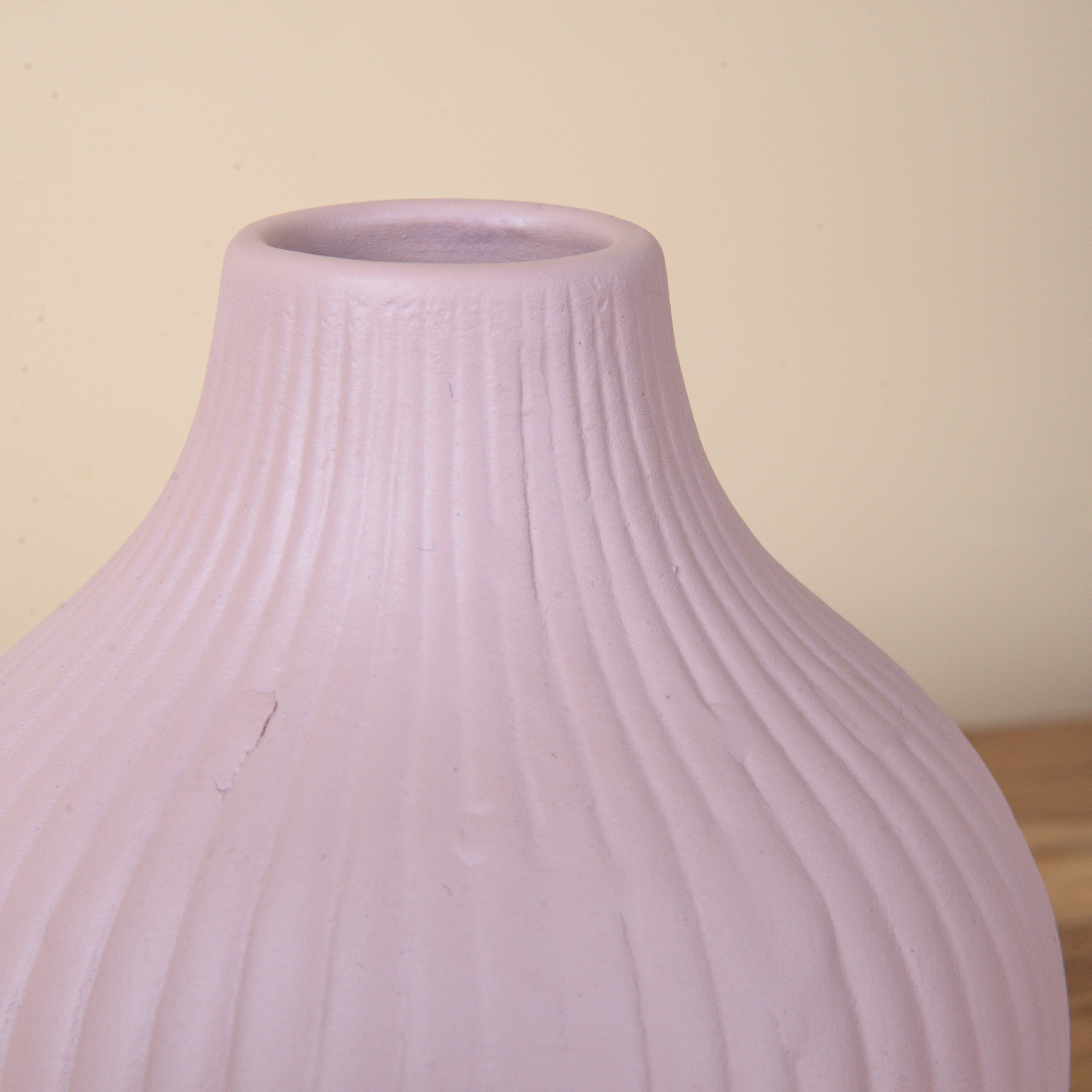 'Blush Elegance' Ceramic Vase (Flowers Not Included)