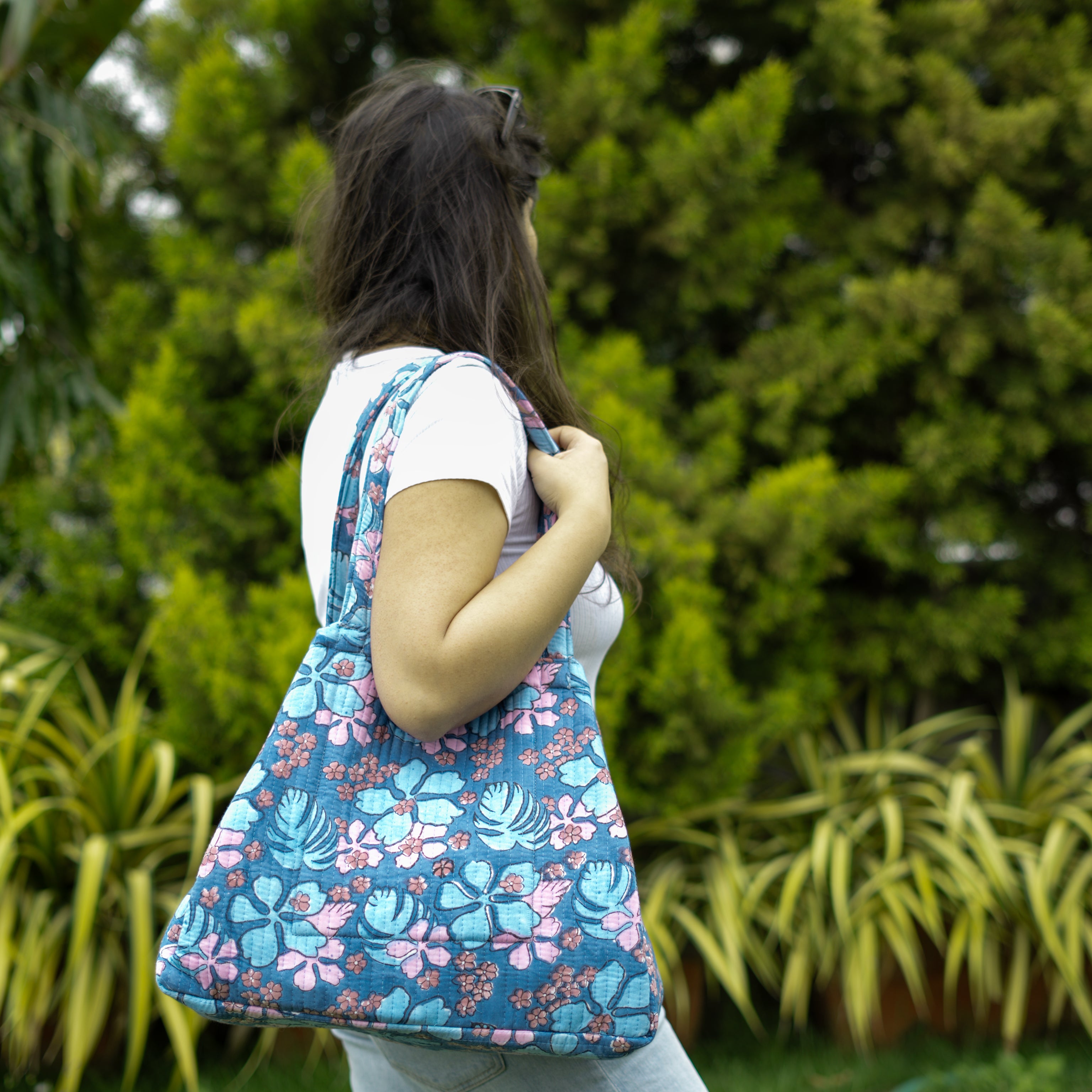 'Floral Breeze' Convertible Quilted Tote Bag - Block Printed